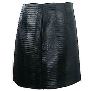 Forever 21 Women's Black Mini Skirt Size Large